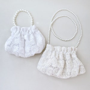 Cleo Perlenspitze Mini Hochzeit Beutel, Blumenmädchen Tasche, Brautjungfern Clutch, Hochzeitsaccessoires, Hochzeitsgeschenk, zerknitterte Satin Tasche