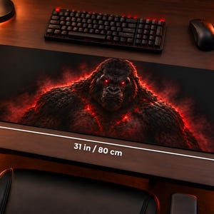 Fiery Gorilla Gamingmusmatta, skrivbordsmatta och TCG-lekmatta - S, L, XL, XXL (personlig)