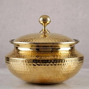 Handmade Pure Brass Cooking Pot with Tin Lining | Handmade Hammered Brass Handi with Lid | Traditional Indian Degchi | Biryani Pot Gift