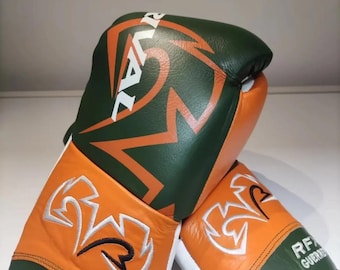 10 oz, boxing gloves, lace up, training, sparring, kickboxing, MMA, fight gloves, green, orange.