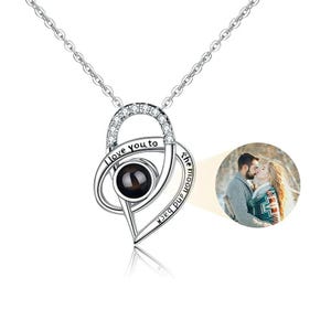 Personligt projektionskamerahalsband, anpassat fotoprojektionshalsband, kamerahänge med dold bild, present till henne, årsdagspresent