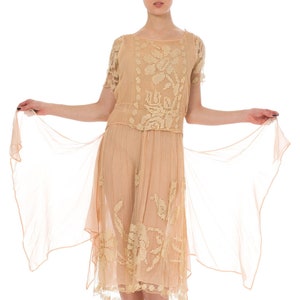 1920S Blush Pink Silk Mousseline & Hand-Made Ecru Filliet Lace Dress
