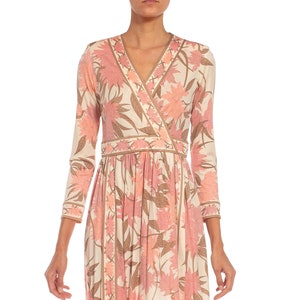 1970S Emilio Pucci Cream, Brown Pink Floral Silk Rayon Blend Signed Dress image 1