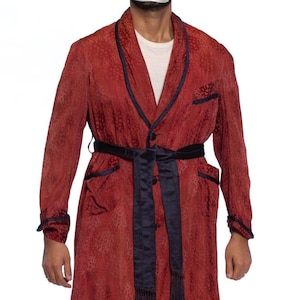 1920S Maroon Silk Jaquard Antique Mens Robe image 1