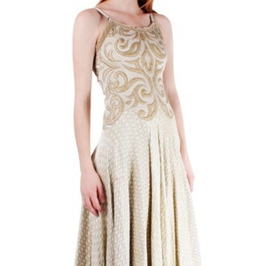 1940S Champagne Rayon & Silk Silver Lamé Jacquard Quilted Gown With Appliqué Bodice image 1