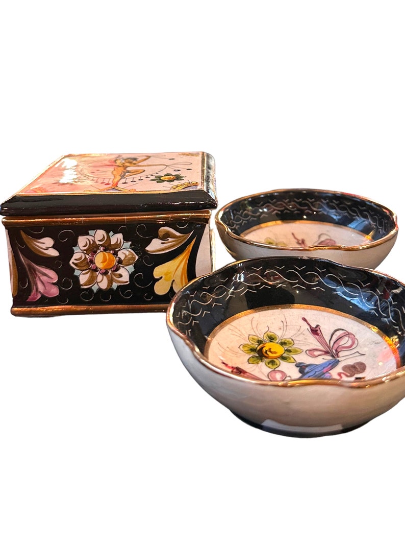 Morphew Abode 1950S White Italian Cermanic Handpainted Angel With Flowers Box Matching Saucers image 4