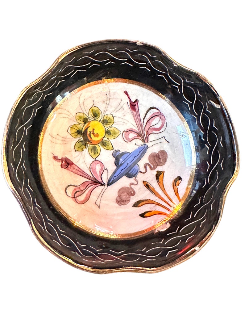 Morphew Abode 1950S White Italian Cermanic Handpainted Angel With Flowers Box Matching Saucers image 3