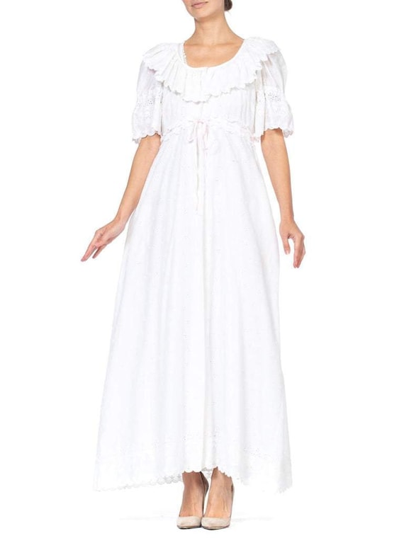 1970S White Embroidered Cotton Blend Eyelet Lace N