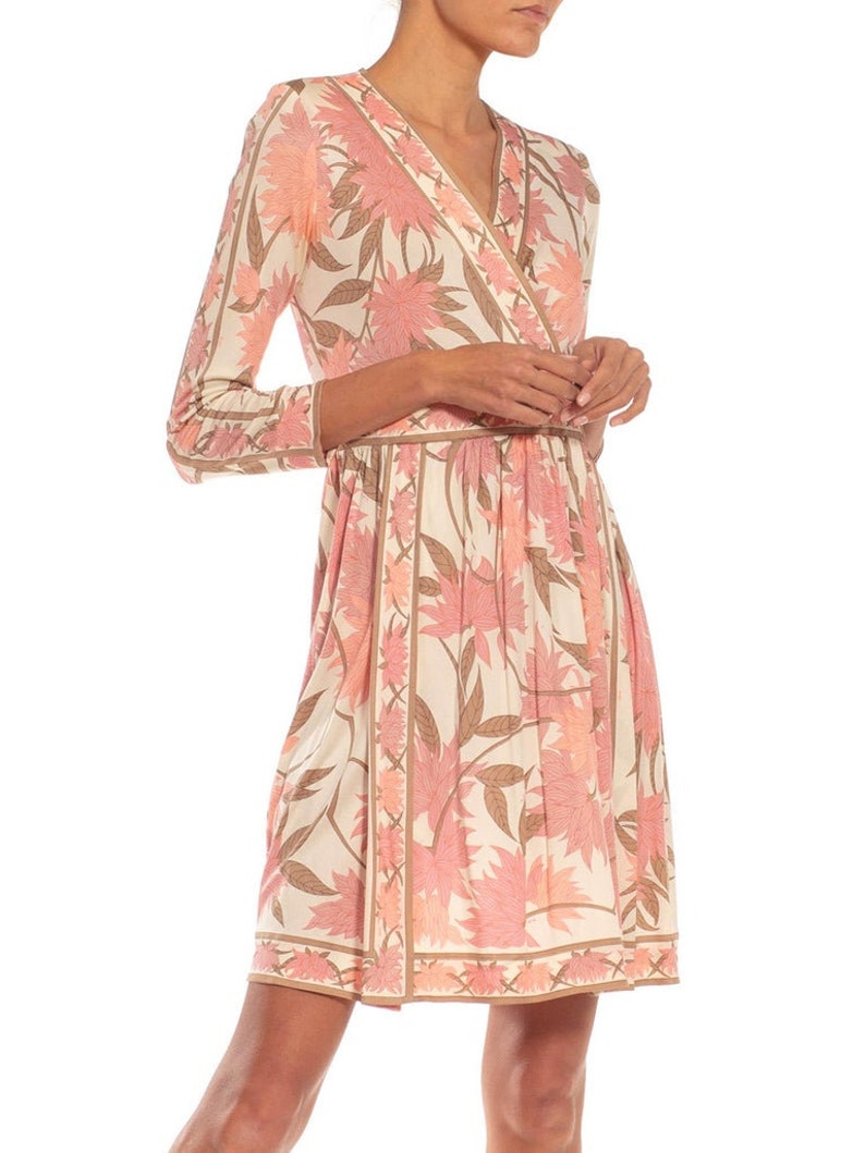 1970S Emilio Pucci Cream, Brown Pink Floral Silk Rayon Blend Signed Dress image 8