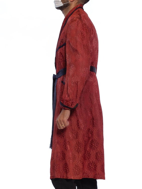 1920S Maroon Silk Jaquard Antique Mens Robe - image 3