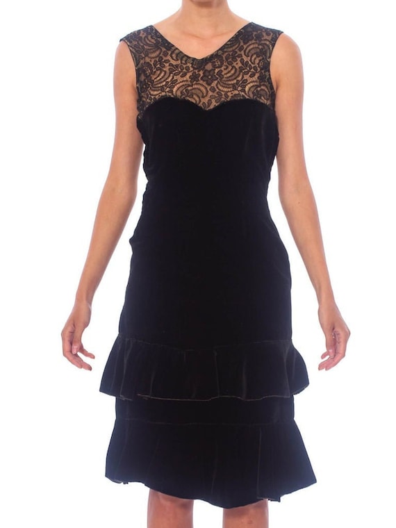 1920S Black Silk Velvet & Lace Ruffled Hem Dress