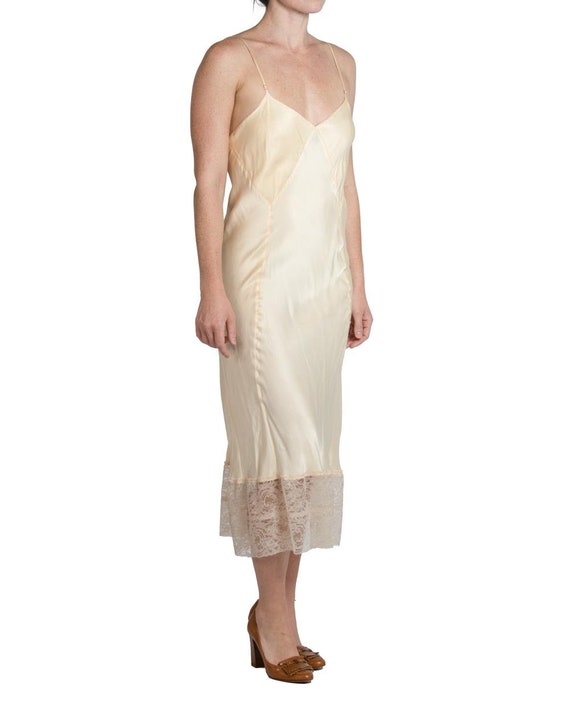 1930S Blush Silk Bias Cut 4 Panel Slip - image 3