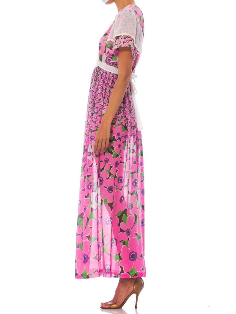 1960S Pink Floral Cotton Lawn Maxi Dress With Cape Sleeves & Lace Trim image 4