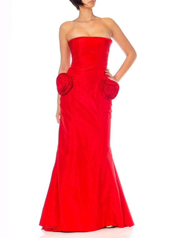 1980S Valentino Red Silk Taffeta Strapless Fishta… - image 8