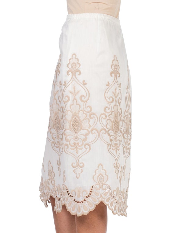 1970S Victorian Style Embroidered Lace  Skirt - image 3