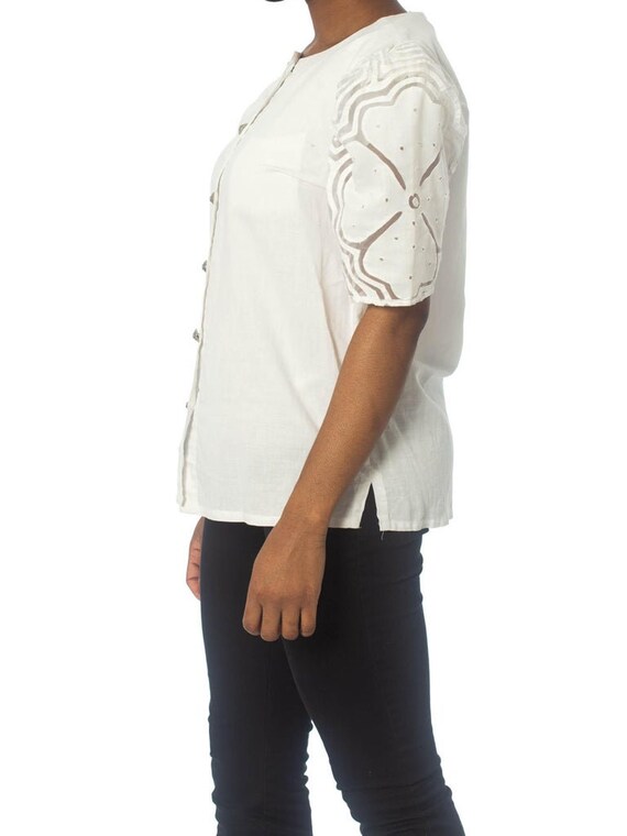 1980S White Linen Button Front Top With Appliquéd… - image 2