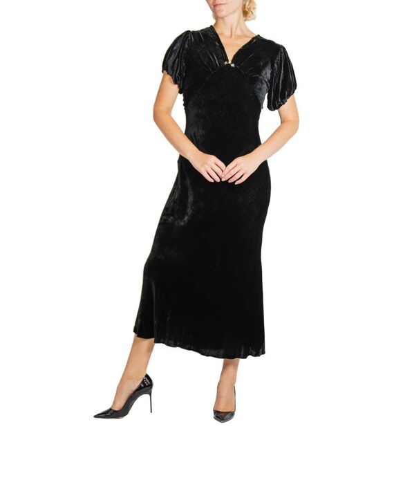 1930S Black Silk Velvet Gown With Art Deco Detail - Gem