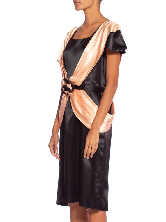 1980'S Black & Peach Acetate Satin Short Sleeve F… - image 7