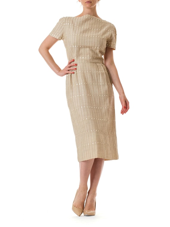 1950S Beige Linen Pintucked Day Dress With Button 