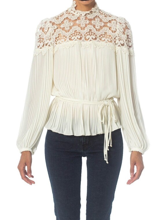 1970S White Polyester Chiffon & Lace Pleated Blous