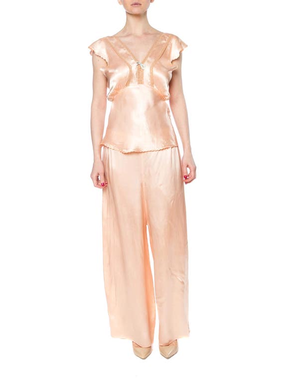1940S Peach Rayon Satin Two Piece Pajamas Set