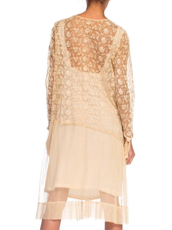 1920S  Beige Cotton Embroidered Tulle & Lace Flap… - image 9