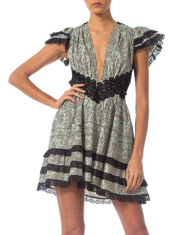 MORPHEW COLLECTION Black & White Victorian Cotton