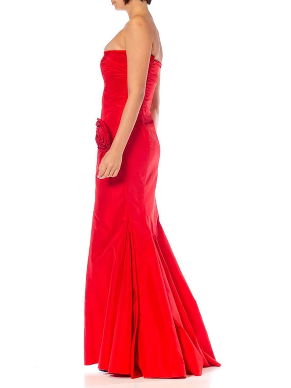 1980S Valentino Red Silk Taffeta Strapless Fishta… - image 2