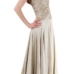 1940S Champagne Rayon & Silk Silver Lamé Jacquard Quilted Gown With Appliqué Bodice image 2