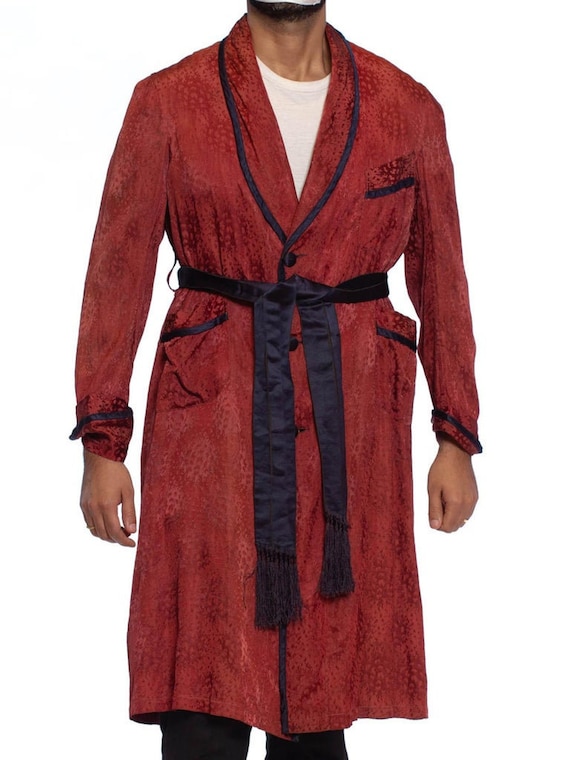 1920S Maroon Silk Jaquard Antique Mens Robe - Gem