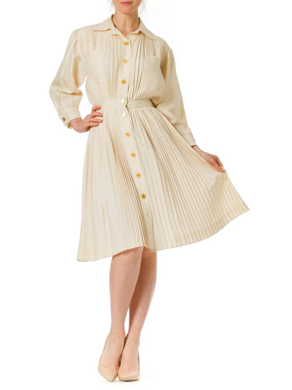 1970S NINA RICCI Ivory Silk Pleated Long Sleeve Sh