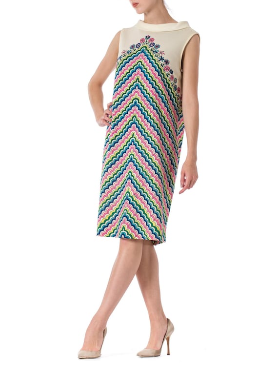 1960S Psychedelic Chevron Sleeveless Mock Neck Dre