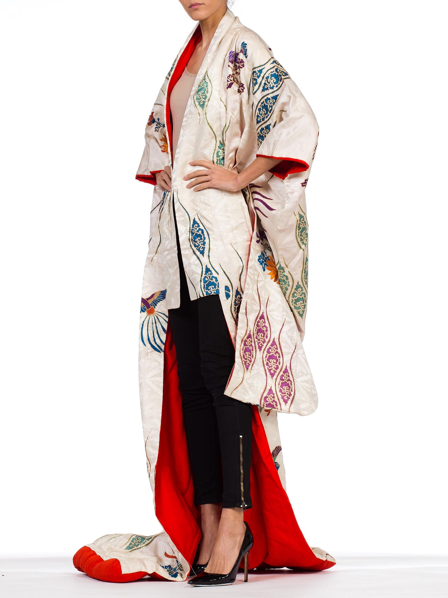 VINTAGE AUTHENTIC SILK JAPANESE KIMONO with Traditional Handsewn Stitching & Embroidery Asian Birds