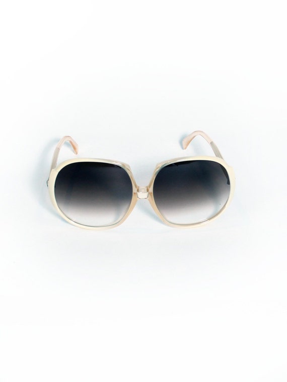 1970s Vintage Blonde Sunglasses