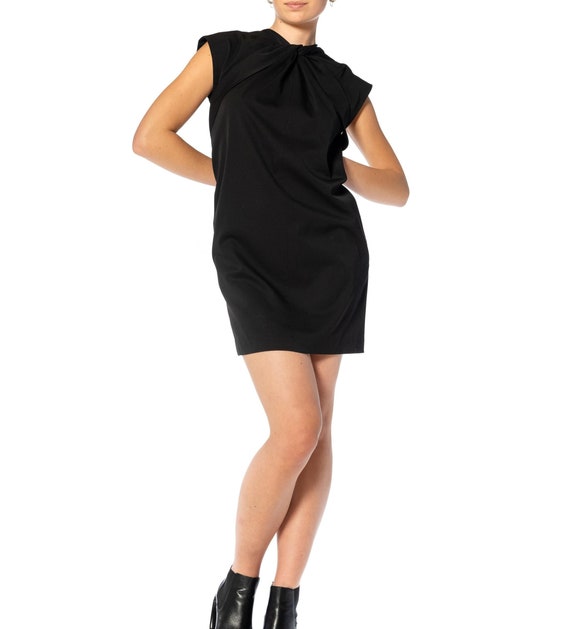 chiffon off the shoulder maxi dress OFF-SHOULDER AND MESH GOWN | CULT MIA Say yes to this Shaya Strapless Mini Dress Color:coffee bean tag:lwg