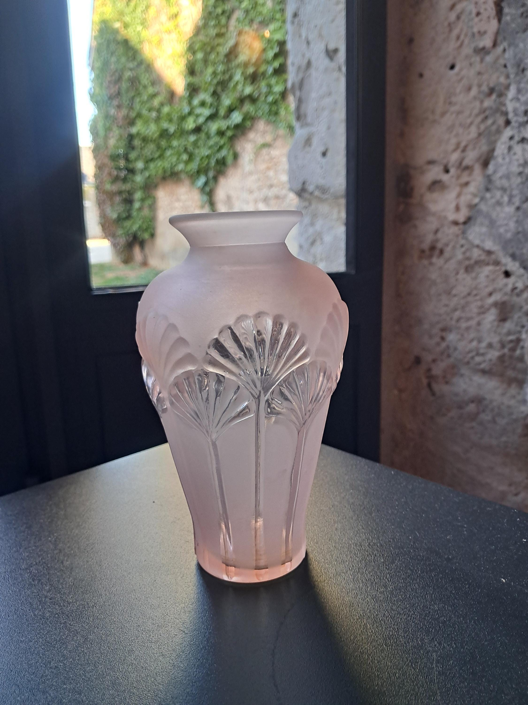Milchglas vase