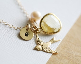 Personalized flying bird necklace,Gold mongoram necklace,custom font initial,Grandma,Mother gift,Mother's day gift,soaring bird,graduation