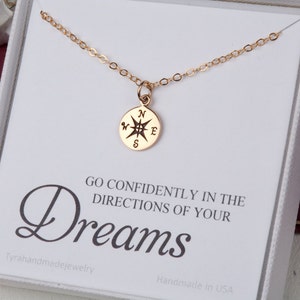 Koop Kompas ketting met afstuderen kaart, kompas hanger, de giften van de graduatie van de felicitatie, zusterschap, BFF, zusters gift, klasse van 2016