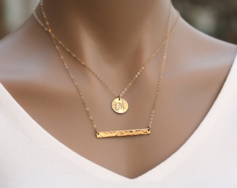 Conjunto de dos, plata o oro o oro rosa, collar inicial de doble hebra personalizado, collar de capas personalizada