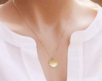 Martellato collana grande disco d'oro, collana cerchio grande, martellato disco, martellata oro cerchio, cerchio grande oro, regalo festa della mamma, gioielli tutti i giorni