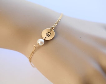 Initial Bracelet,GOLD FILLED ADJUSTABLE bracelet,Wire Wrapped pearl,Everyday Jewelry,Bridesmaid gifts,Wedding Jewelry,Friendship