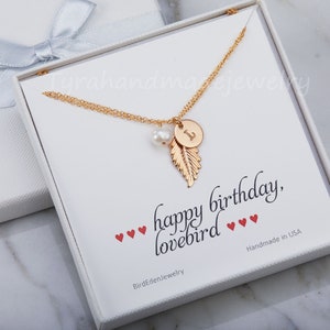 Feder erste Armband, Monogramm Tag Schmuck, benutzerdefinierte initial, Schriftwahl, Hand gestempelt, Brautjungfer Geschenk, Hochzeit Schmuck Geschenk, beste Freundin Geschenk