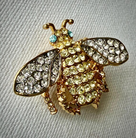 Vintage Kenneth Jay Lane Signed Queen Been Brooch… - image 15