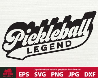 Könnte beinhalten: Schwarzweißes Grafikdesign des Textes "Pickleball Legend" in einer Retro-Schriftart. Der Text ist geschwungen und hat ein Banner darunter.