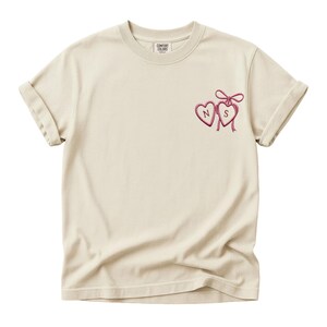 Moletom com laço personalizado - Blusa de moletom com capuz com inicial personalizada - Moletom com laço Coquette - Suéter de casal com coração - Presente para melhor amiga
