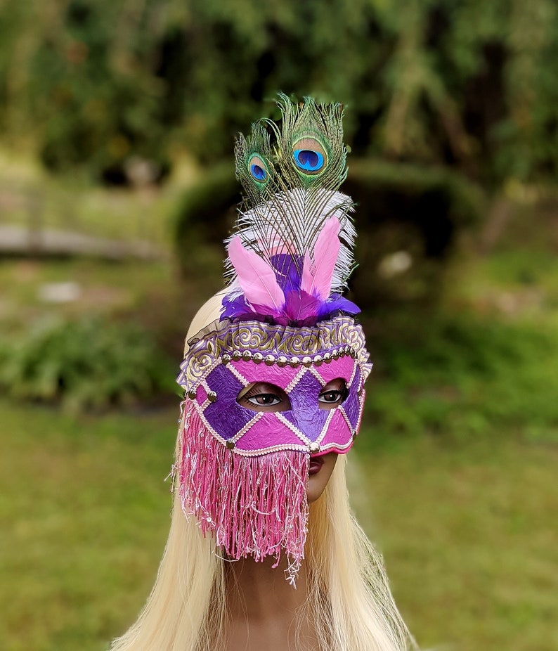 mardi gras harlequin mask