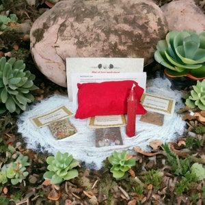 Wiccan Spell Pillow Kit Made to Order Altar Supplies & Witchcraft Ritual Tools Pagan Starter Kit for Spiritual Healing and Ceremonial Magick