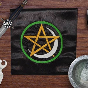 Black Altar Cloth wicca 27&quot; x 27&quot; Pentacle altar cloth, wicca pagan tools, ritual cloth, gift for witch, gift for pagan, tarot cloth