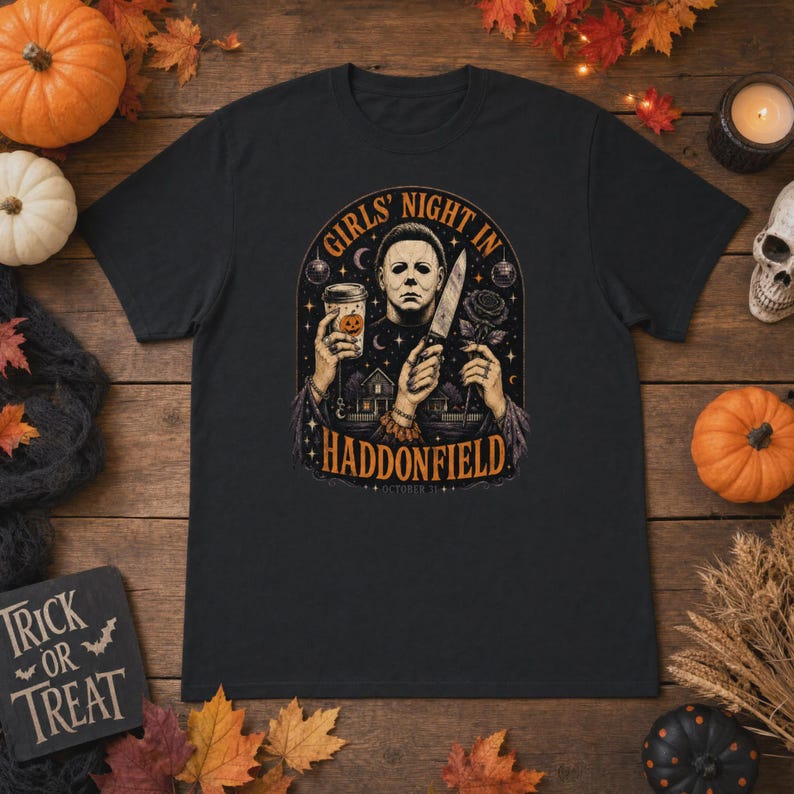 Tjejkväll i Haddonfield Michael Myers skräcktröja eller sweatshirt Heavyweight Unisex Crewneck T-shirt | Gildan® 5000 - Black