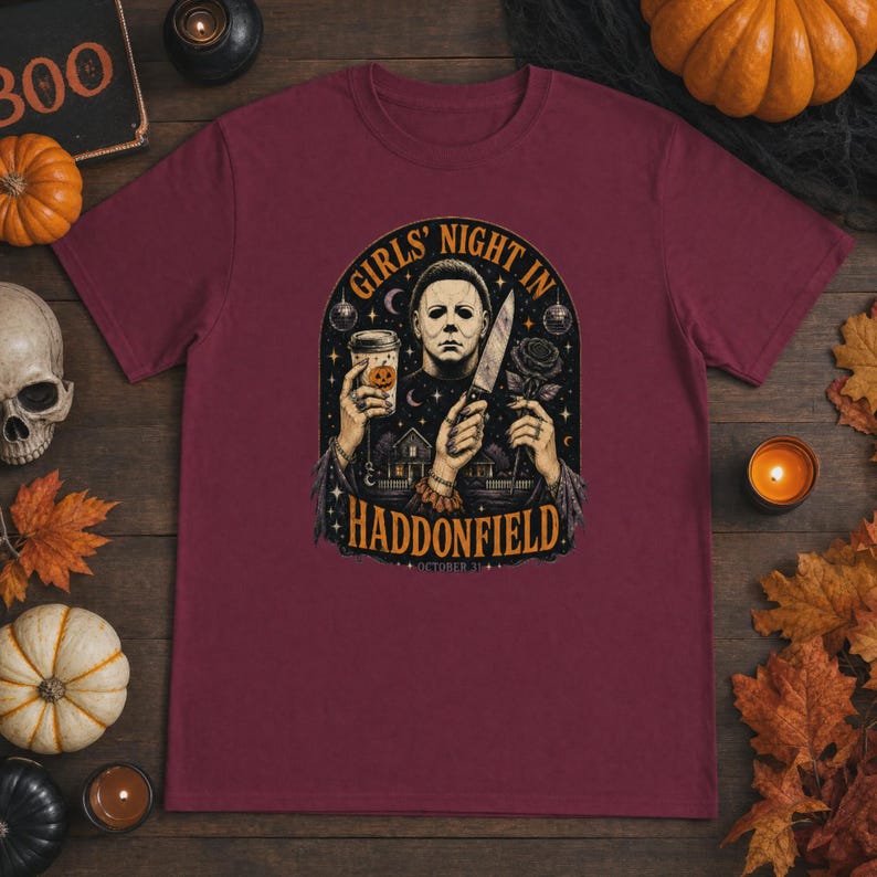 Tjejkväll i Haddonfield Michael Myers skräcktröja eller sweatshirt Heavyweight Unisex Crewneck T-shirt | Gildan® 5000 - Maroon